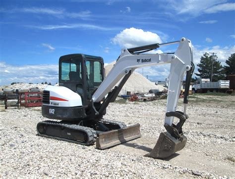 2011 bobcat e42 mini excavator|bobcat e42r2 mini for sale.